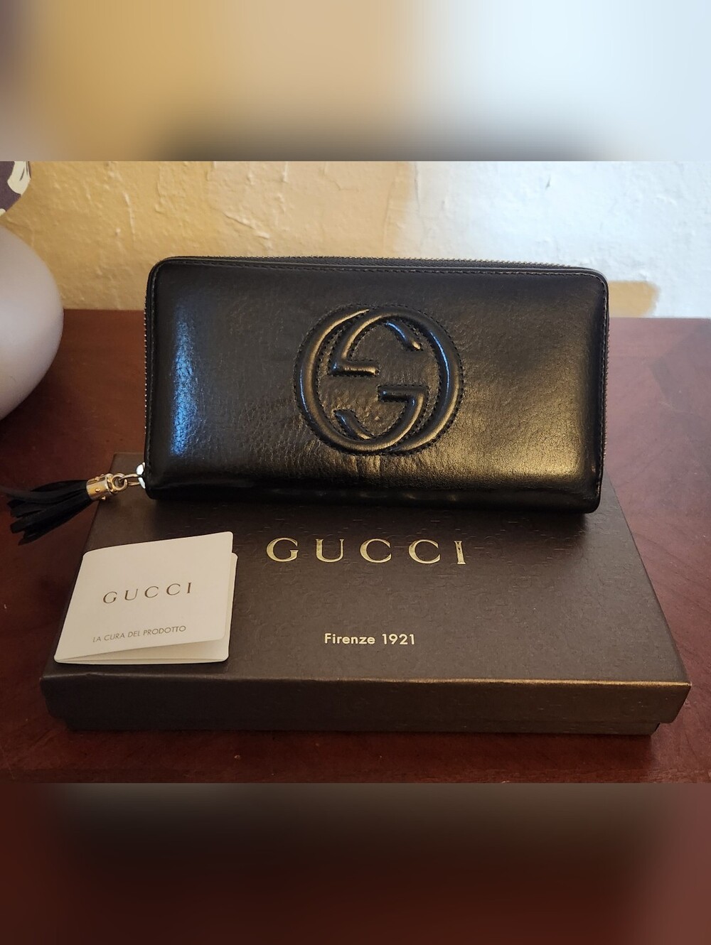 Gucci Soho Interlocking GG Black Leather Zippered Wallet